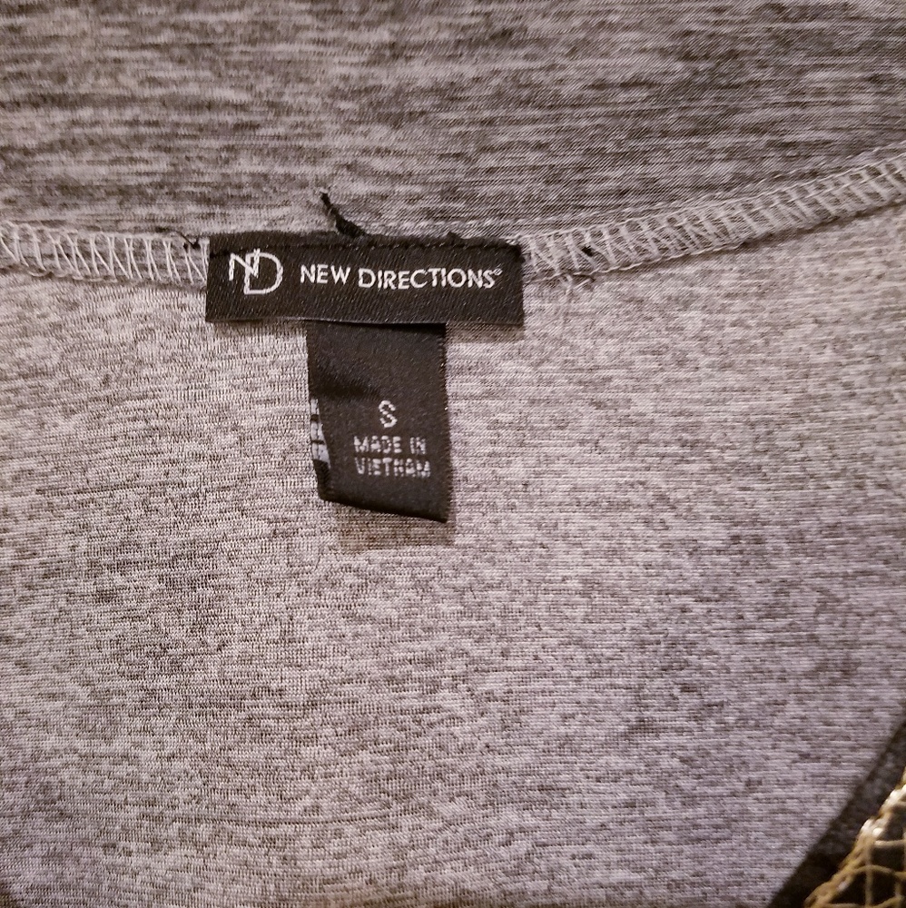 Gray Gold Sequin Top Shirt VNeck Small - Picture 3 of 3